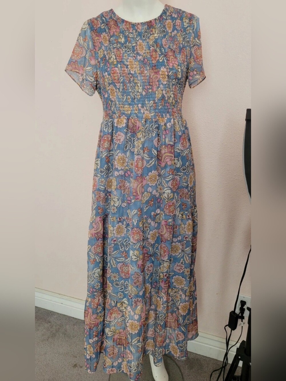 Nanette Lepore Blue Floral Smocked Maxi Dress Metallic Stripe Size 10 - Picture 4 of 7